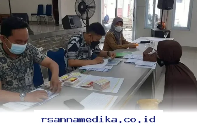 Bantuan Sosial Awal 2026 Cair! 33,2 Juta Keluarga Penerima Manfaat Dapat Beras, Minyak Goreng, hingga Uang Tunai Rp8 Juta?