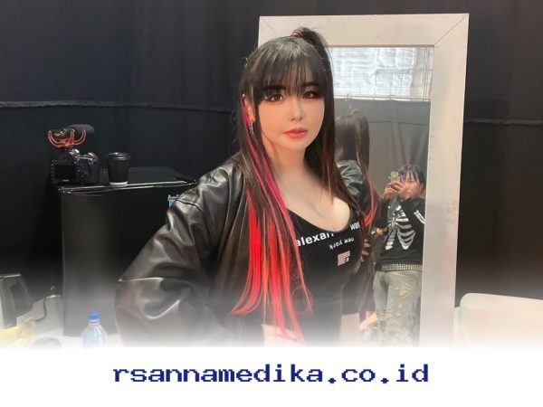 Park Bom 2NE1 Bongkar Fakta Baru Skandal Narkoba, Sandara Park dan YG Terjerat Misteri Ini!