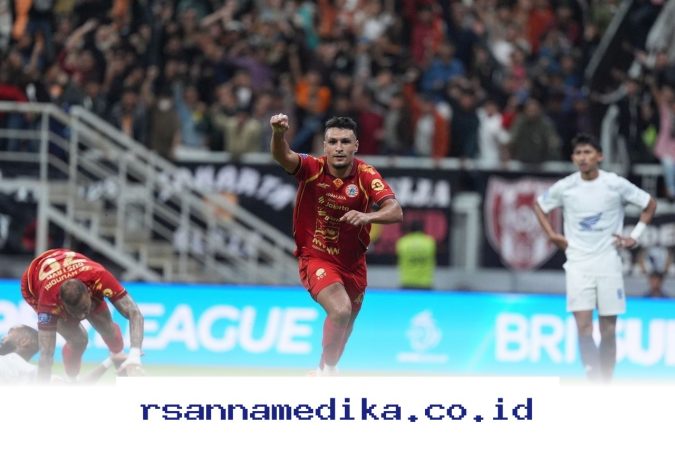 Persija Jakarta Bantah Isu Pindah Latihan Borneo FC, Tegaskan Komitmen Tingkatkan Performa Tim!